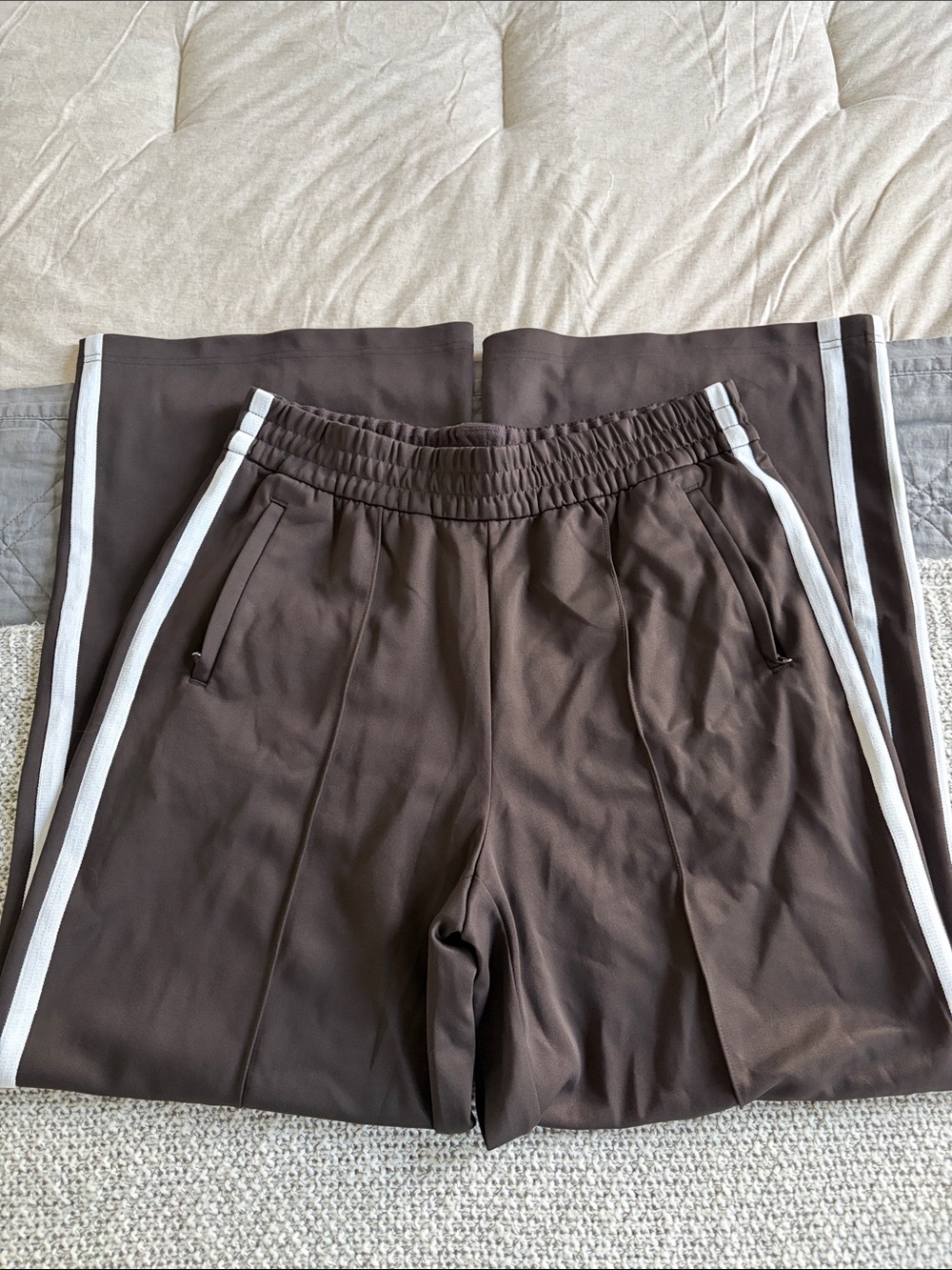 ATHLETA track pants - size medium